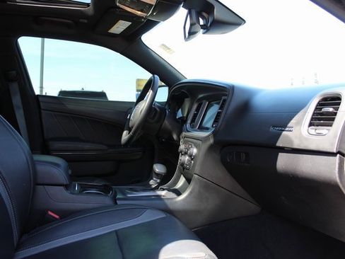 Used 2023 Dodge Charger SXT w/ Plus Group RWD image 17