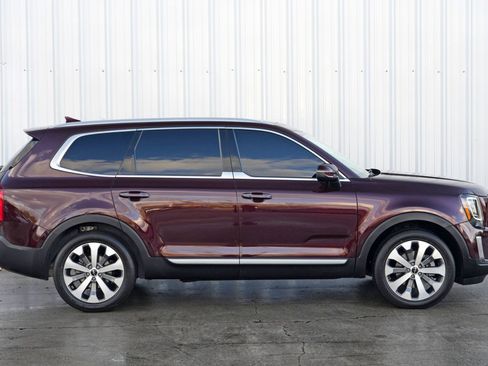 Used 2022 Kia Telluride S image 54
