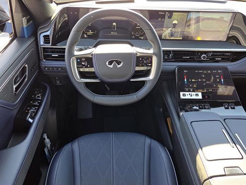 New 2026 INFINITI QX80 4WD w/ Sport Exterior Package image 9