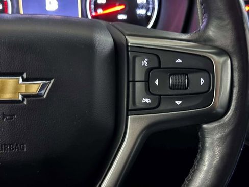 Used 2021 Chevrolet Tahoe Premier w/ Premium Package image 18