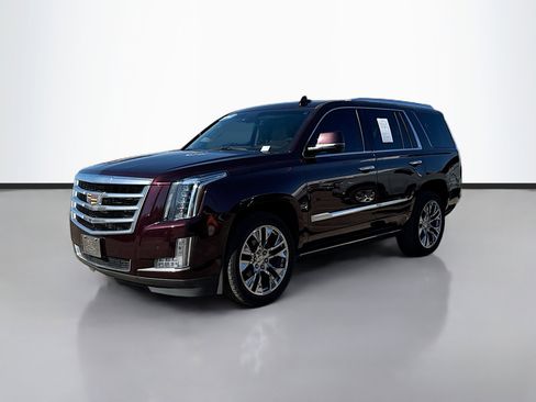 Used 2017 Cadillac Escalade Premium Luxury image 7