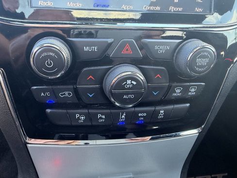 Used 2019 Jeep Grand Cherokee SRT AWD/4WD image 45