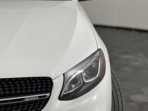 Certified 2019 Mercedes-Benz GLC 43 AMG 4MATIC image 7