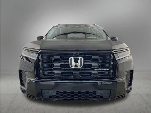 New 2026 Honda Pilot Black Edition image 10