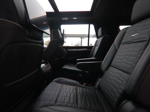 Certified 2026 Cadillac Escalade Platinum Sport w/ LPO, ONYX Package image 33