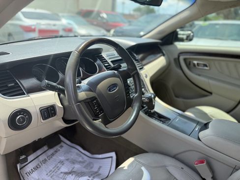 Used 2011 Ford Taurus Limited w/ 303A Rapid Spec Order Code FWD image 13