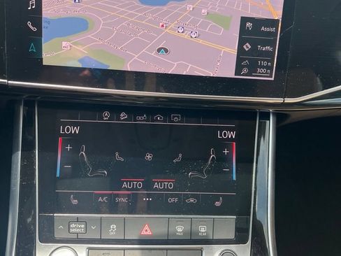 Used 2019 Audi Q8 Premium AWD/4WD image 12