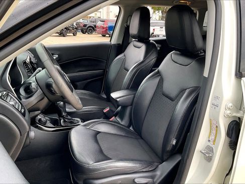 Used 2021 Jeep Compass Latitude w/ Sun and Sound Group image 7