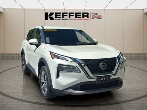 Used 2022 Nissan Rogue SV AWD/4WD image 9