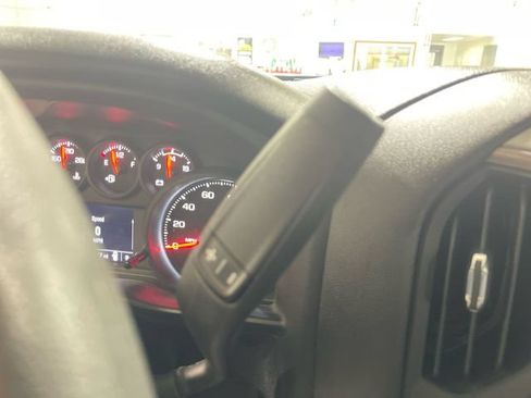 Used 2025 Chevrolet Silverado 2500 Custom w/ Custom Value Package AWD/4WD image 20