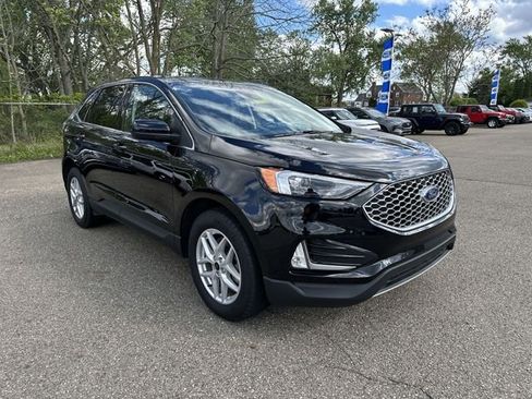 Used 2024 Ford Edge SEL w/ Convenience Package AWD/4WD image 11
