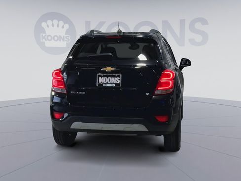Used 2019 Chevrolet Trax LT w/ LT Convenience Package image 10