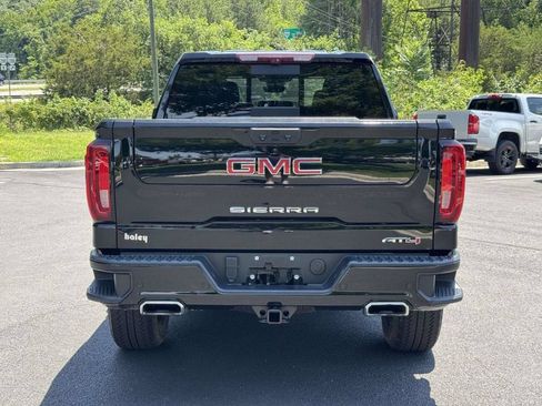 Used 2022 GMC Sierra 1500 AT4 w/ AT4 Premium Package AWD/4WD image 23