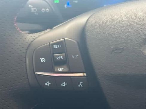 New 2025 Ford Escape ST-Line w/ Cold Weather Package image 19