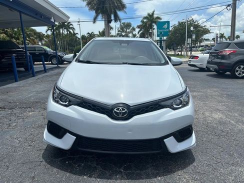 Used 2017 Toyota Corolla iM FWD image 8