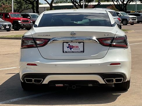 Used 2020 Nissan Maxima 3.5 SV w/ Floor Mat Group FWD image 5