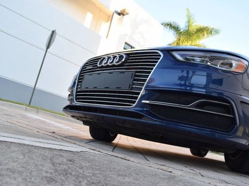 Used 2016 Audi A3 e-tron Premium image 12
