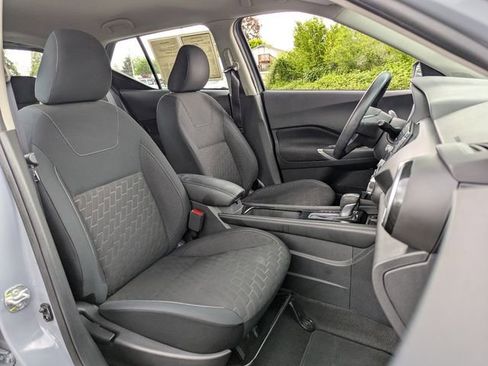 Used 2023 Nissan Kicks SV w/ Interior Electronics Package FWD image 30