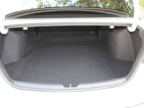 Used 2023 Kia K5 GT-Line image 11