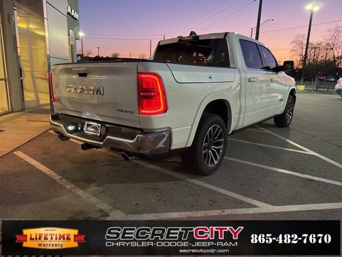 Used 2025 RAM 1500 Limited image 7