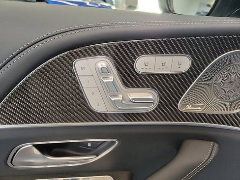 New 2025 Mercedes-Benz GLS 63 AMG 4MATIC image 21