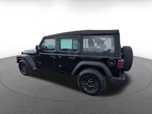 Used 2023 Jeep Wrangler Unlimited Sport AWD/4WD image 9