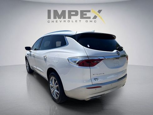 Used 2023 Buick Enclave Premium w/ Experience Buick Package FWD image 3