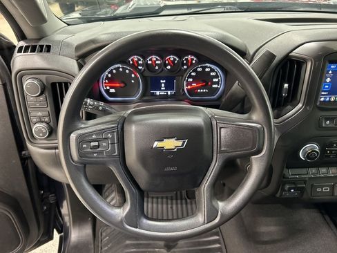 Used 2024 Chevrolet Silverado 2500 Custom w/ Custom Convenience Package image 12