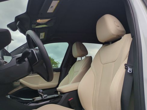 Used 2024 BMW X3 sDrive30i w/ Premium Package RWD image 16