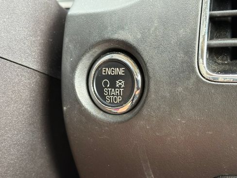 Used 2019 Ford Flex Limited FWD image 18