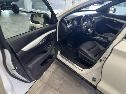 Used 2020 INFINITI QX50 Essential w/ Edition 30 Package image 25