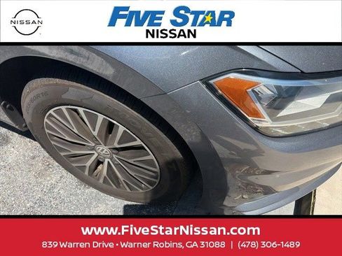 Used 2020 Volkswagen Jetta SE FWD image 7