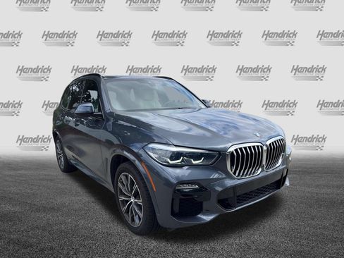 Used 2020 BMW X5 sDrive40i w/ M Sport Package RWD image 2