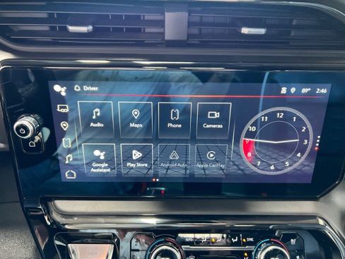 Used 2022 GMC Sierra 1500 AT4X image 19