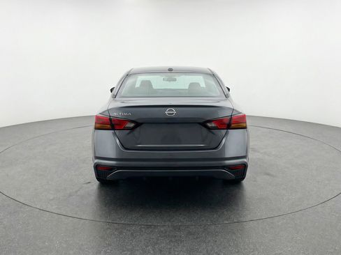 Used 2025 Nissan Altima 2.5 SV image 7