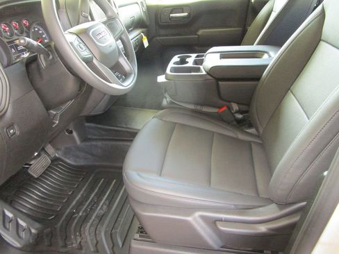 New 2026 GMC Sierra 1500 Pro w/ Trailering Package image 29