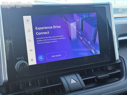 Used 2025 Toyota RAV4 XLE image 20