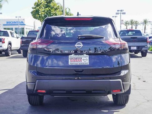 New 2026 Nissan Rogue S image 6