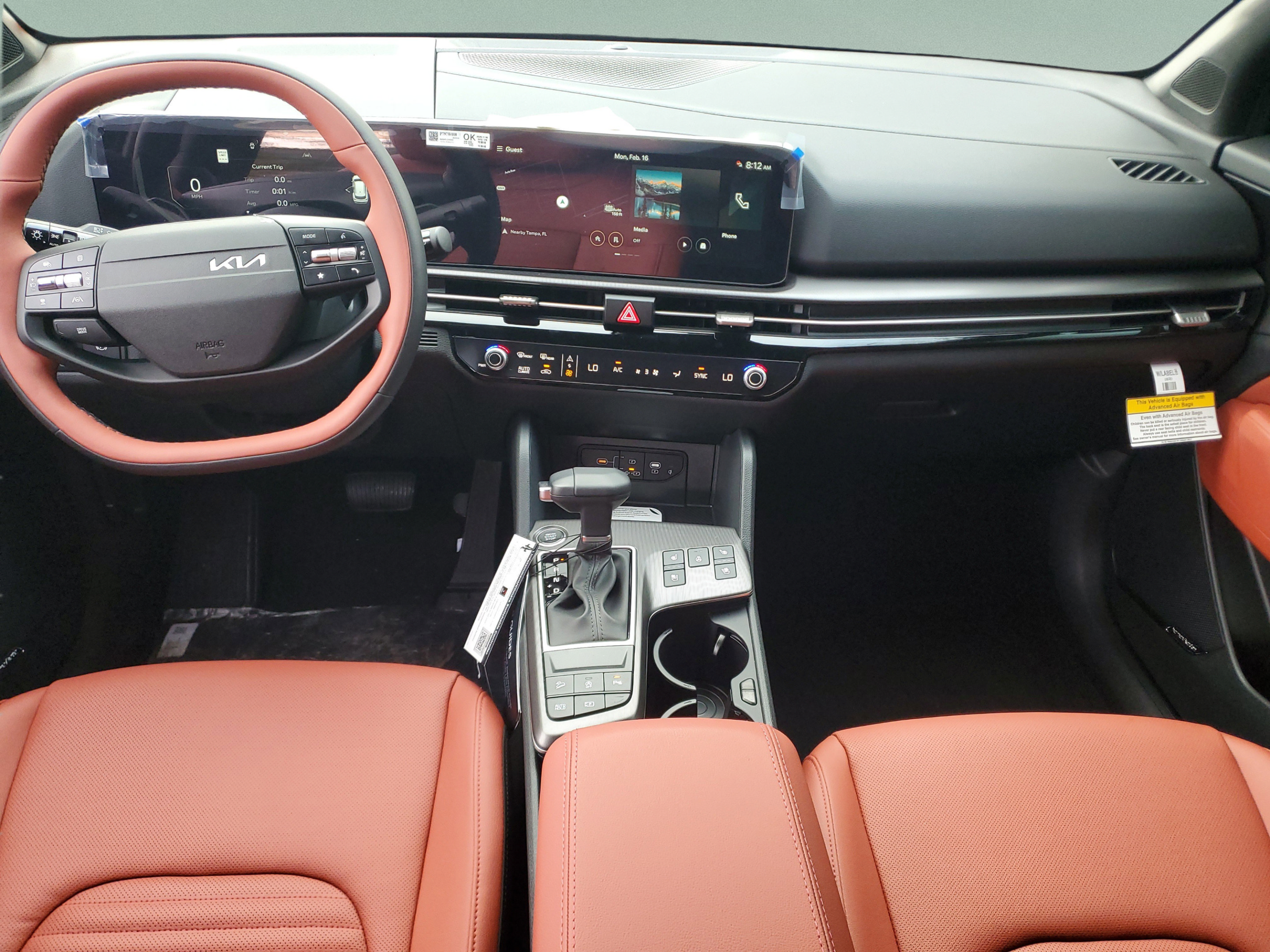New 2026 Kia Sportage SX FWD image 9