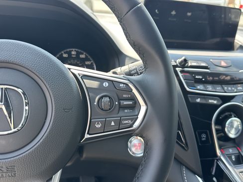 New 2026 Acura RDX SH-AWD image 18
