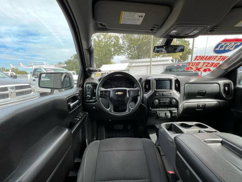 Used 2022 Chevrolet Silverado 1500 W/T w/ WT Fleet Convenience Package AWD/4WD image 25