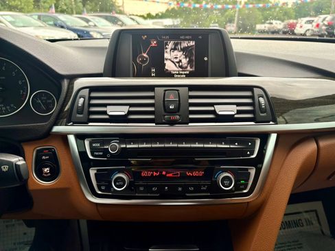 Used 2015 BMW 428i Convertible RWD image 30
