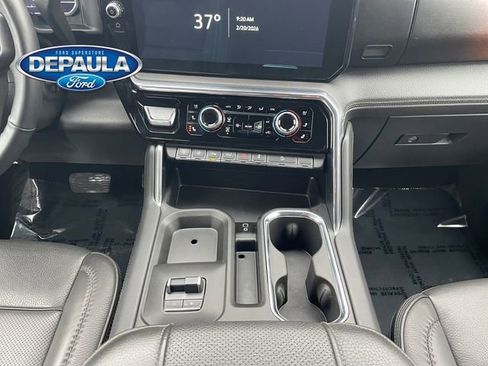 Used 2024 GMC Sierra 3500 Denali w/ Denali Reserve Package image 14