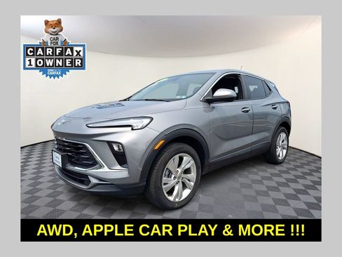 Used 2024 Buick Encore GX Preferred AWD/4WD image 1