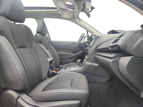 Used 2022 Subaru Forester Premium image 24