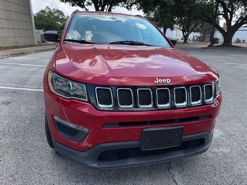Used 2017 Jeep Compass Sport image 6