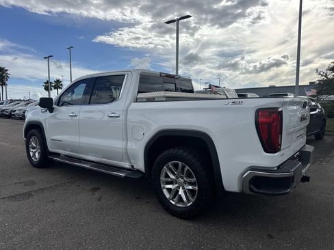 Used 2021 GMC Sierra 1500 SLT w/ SLT Premium Package AWD/4WD image 8