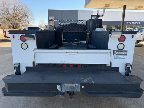 Used 2011 RAM 5500 SLT image 24