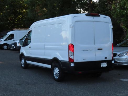 Used 2021 Ford Transit 250 Medium Roof AWD image 4