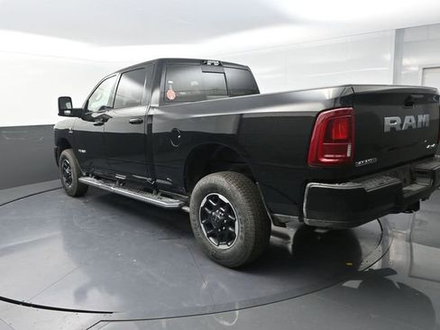 New 2026 RAM 2500 Laramie AWD/4WD image 8